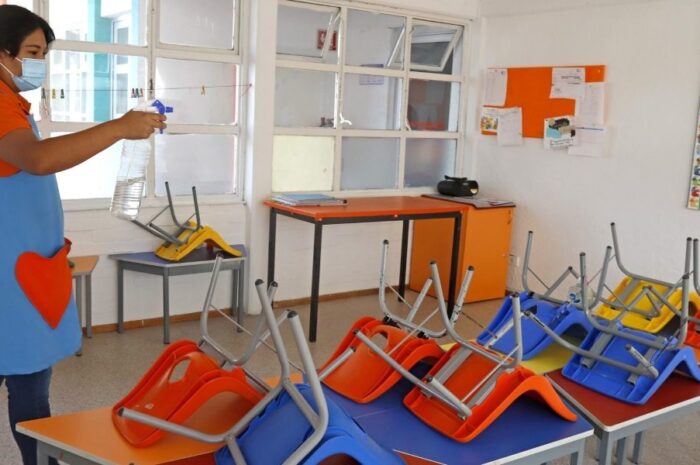 Empleo de Limpieza en Colegios: Guía para Aplicar