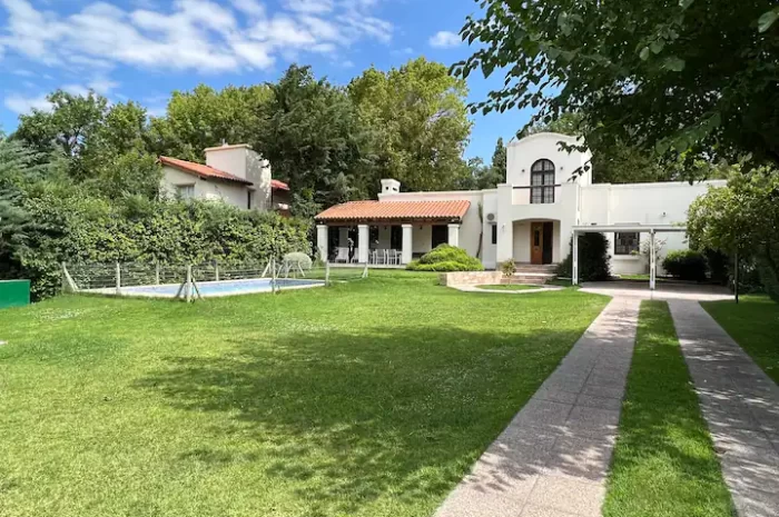 Guía para Aplicar a Empleo de Cuidador de Propiedades